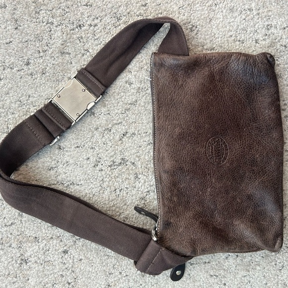 Roots vintage y2K large belt leather belt purse in great vintage condition - Picture 8 of 10